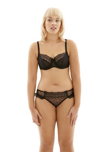 Cleo Marcie black