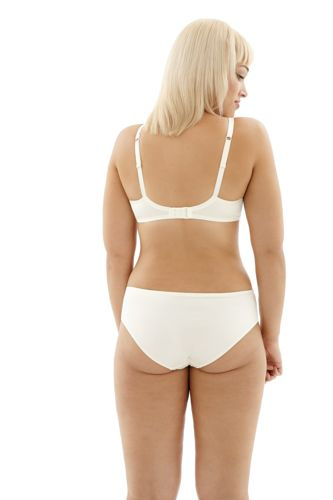 Cleo Juna ivory
