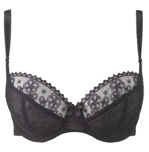 Cleo Lucy black