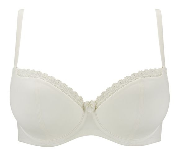Cleo Juna ivory